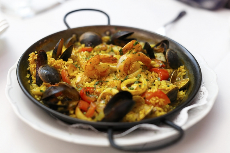 паэлья с морепродуктами