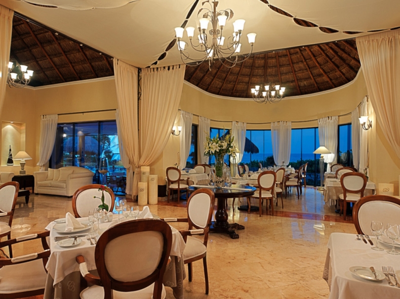 ROYAL CLUB GRAND XCARET RESORT