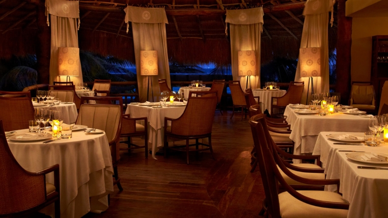 La Marea Restaurant