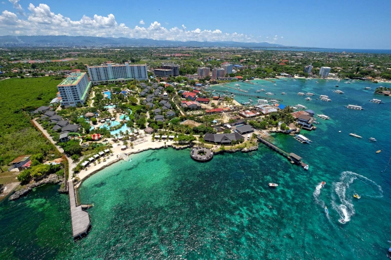 Imperial Palace Resort