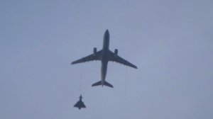  Пассажирский лайнер Ryanair был перехвачен британскими истребителями