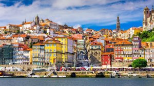 Летим в Португалию в феврале – всего от €146 туда-обратно!