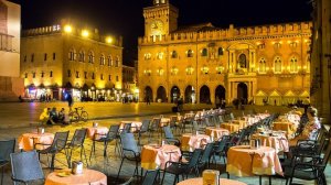 На 14-е февраля в Италии или Францию – от 127 евро!