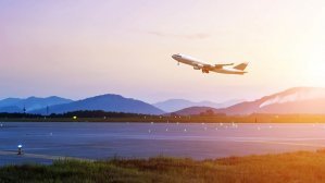 Стали известны самые часто летающие в Украине авиакомпании