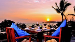 Куда поехать в октябре