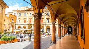 Авиабилеты в Болонью – всего за 88 евро