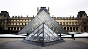 Барселона + Париж за €160