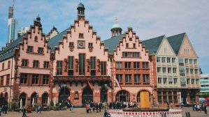 Во Франкфурт, Мадрид, Валенсию – от €38 в обе стороны