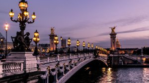 Paris, mon amour: 3 выгодных авиа в Париж от €114