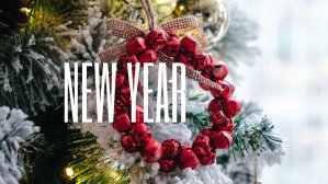 Новогодний плейлист: 10 песен для праздничного настроения