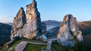 Тустань: чем заняться и как доехать