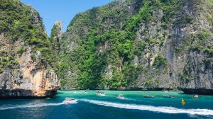 Смотри, что произошло с одной из самых известных достопримечательностей Таиланда