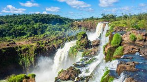 Ещё одна страна открыла границы для туристов со всего мира