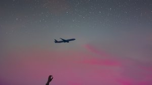 Министр инфраструктуры рассказал, когда возобновится авиасообщение