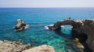 Распродажа от МАУ: на Кипр – от €133, в Стамбул – от €140