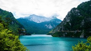 Черногория меняет правила въезда для украинцев