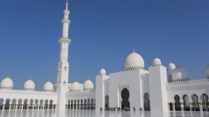 Wizz Air будет летать из Киева в ОАЭ. Билеты от €40