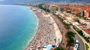 SkyUp возобновляет рейсы в Париж и Ниццу: билеты от €163