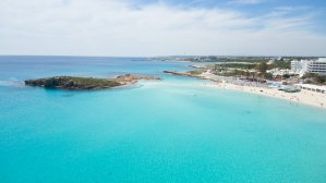 Кипр меняет условия въезда для иностранных туристов