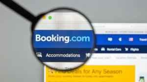 $500000 на путешествия от booking.com