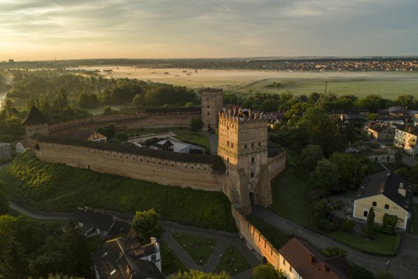 Місця України, наповнені історичними подіями 