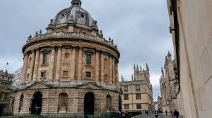 Названы альтернативы самым популярным городам Европы летом 2023