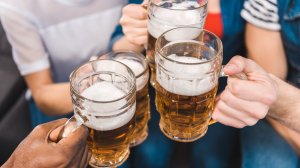 В Стамбуле туристам запретили употреблять алкоголь: причины ограничения