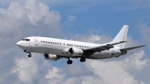 Авиабилеты на летние путешествия существенно подорожают: что ждет пассажиров