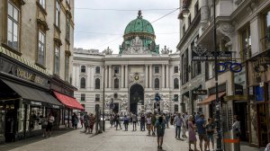 Как дешево доехать в Вену из Украины