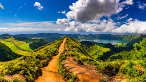 Самая длинная пешеходная кольцевая тропа появится этим летом в Европе