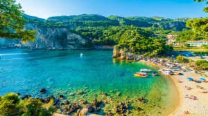 Лучшие пляжи Греции: названы 14 локаций