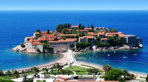 Как доехать в Черногорию из Украины: удобные маршруты