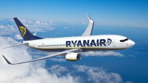 Ryanair планирует отменить бумажные посадочные талоны и стойки регистрации