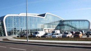 Львовский аэропорт изучает возможность открытия в условиях военного положения