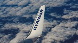 Ryanair окончательно отказывается от бумажных посадочных талонов