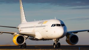 Vueling планирует компенсировать количество рейсов в Испании, сокращенных Ryanair