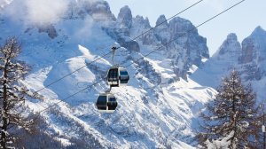 Итальянский курорт Мадонна-ди-Кампильо вводит лимиты на ски-пассы для туристов