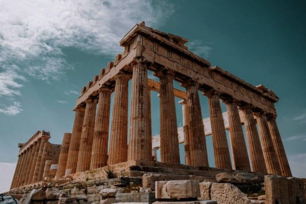 Парфенон в Греции впервые за 20 лет предстал перед посетителями без строительных сооружений