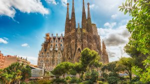 Саграда Фамилия достигла максимальной высоты