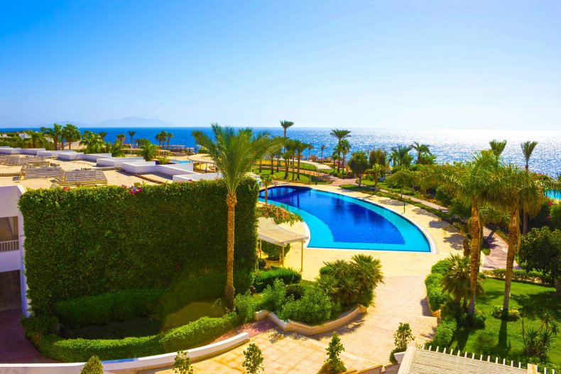 Sharm El Sheikh, Єгипет - 26 вересня 2017: Будівель і області Hotel Монтера Карло Sharm спа-курорт Jumeirah в Шарм Ель Шейх