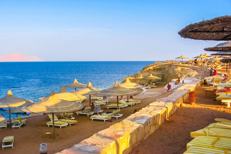 La playa de la bahía de Sharks Bay, en Egipto